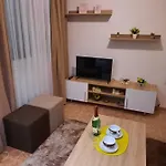 Rada 2 * בייאליינה